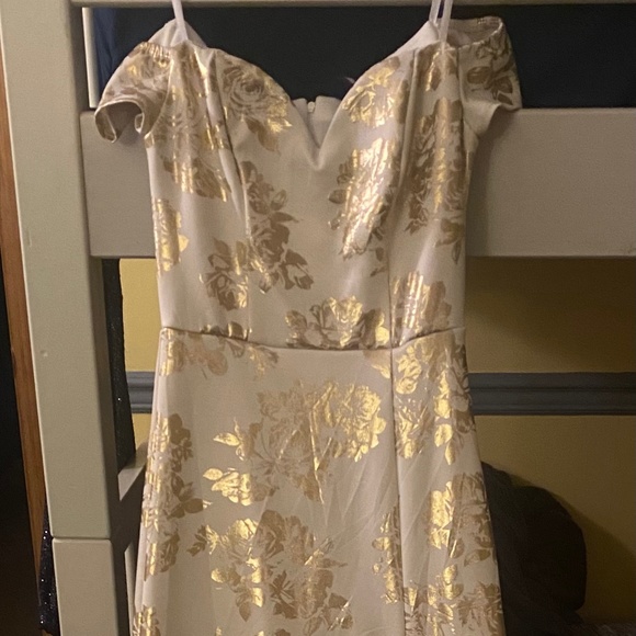 Windsor White and Gold Prom Dress - Picture 1 of 3